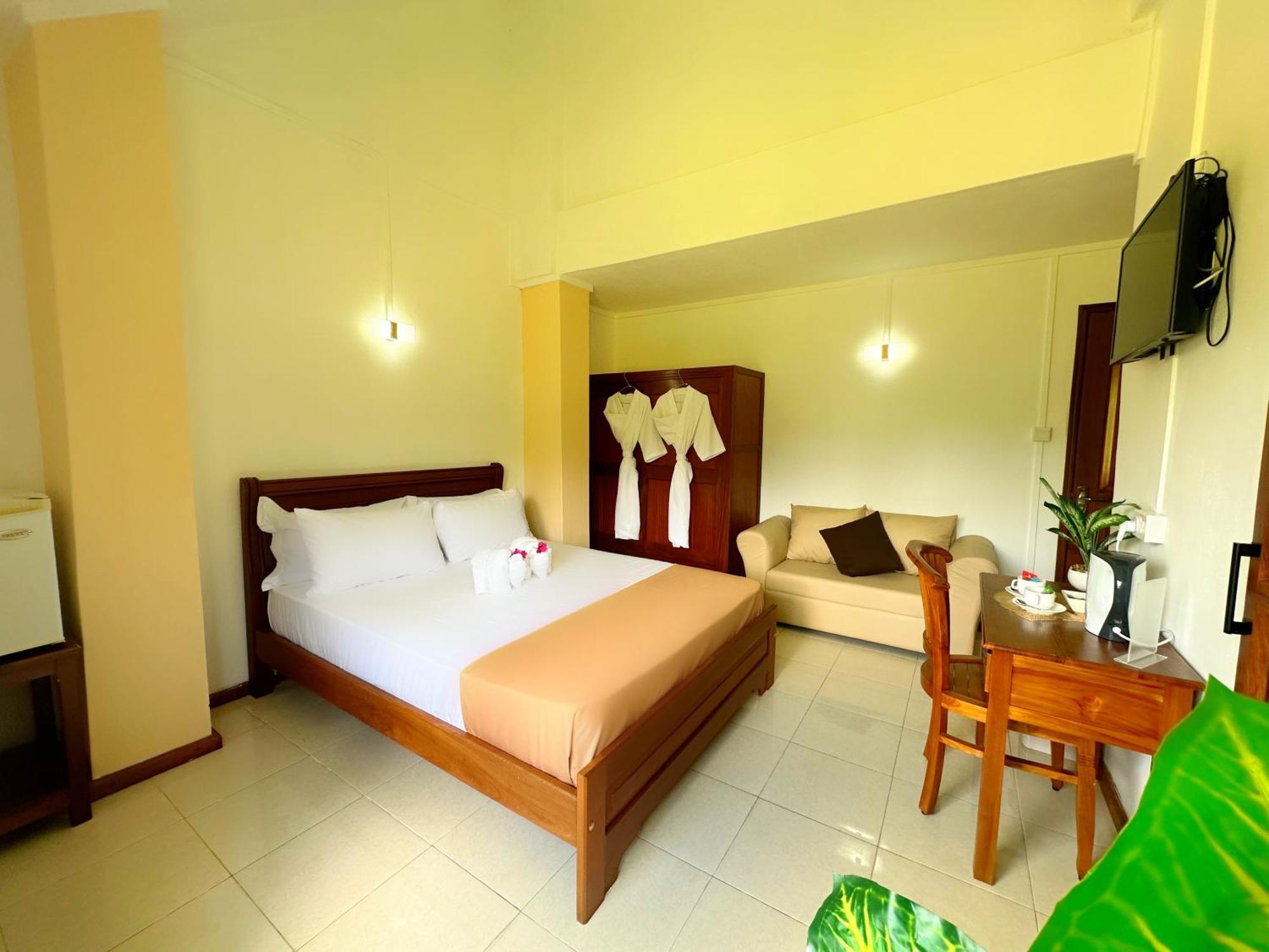 Koa Hotel Riambel Ngoại thất bức ảnh