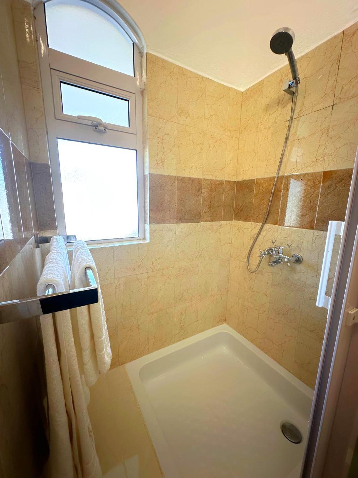 Koa Hotel Riambel Ngoại thất bức ảnh